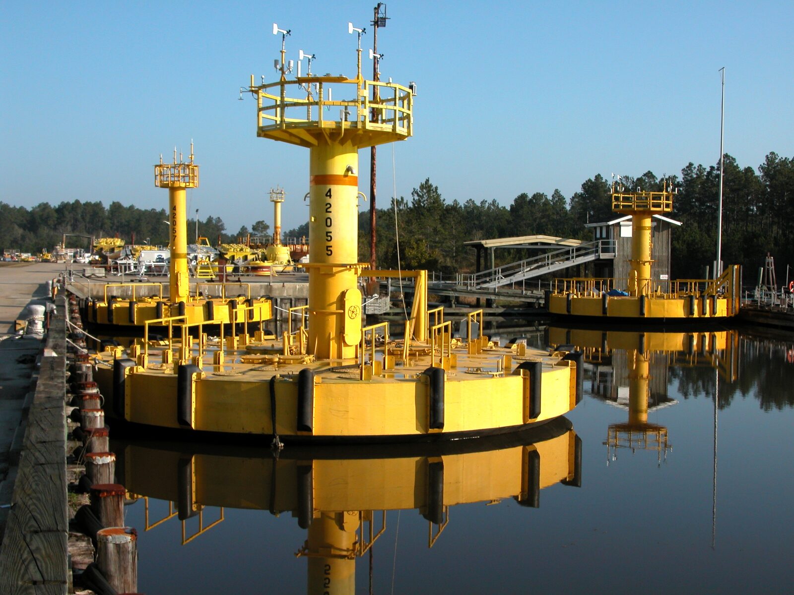NOAA flags the seasonal fingerprints behind Northeast Pacific marine heatwaves — as Seabed 2030 bets on autonomous mapping to close data gaps